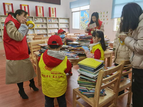 麻阳开展“我是小小图书管理员”志愿服务活动